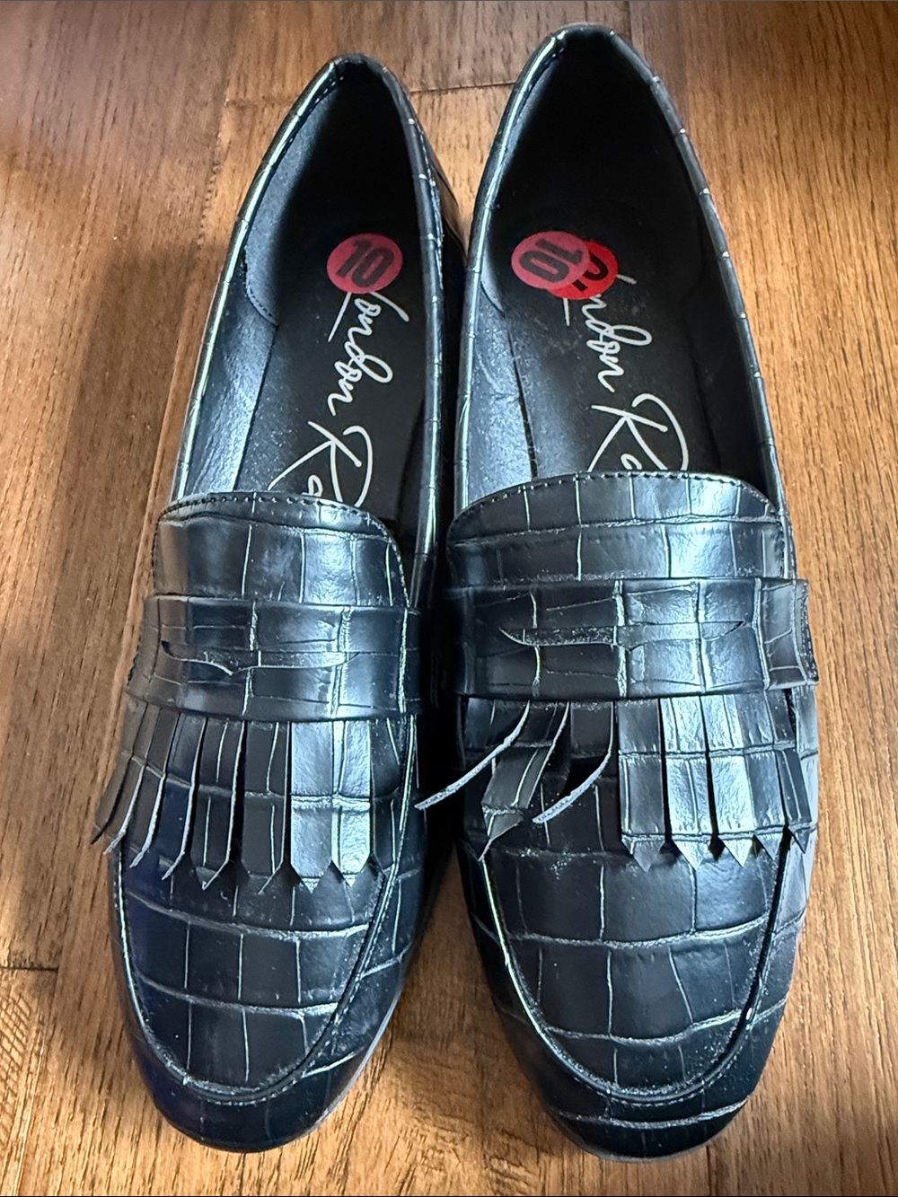 London rag brand new Black Croc-Embossed Fringe Loafers